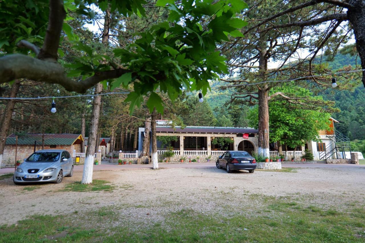 Guesthouse Hamiti Llogara Dukat Ngoại thất bức ảnh